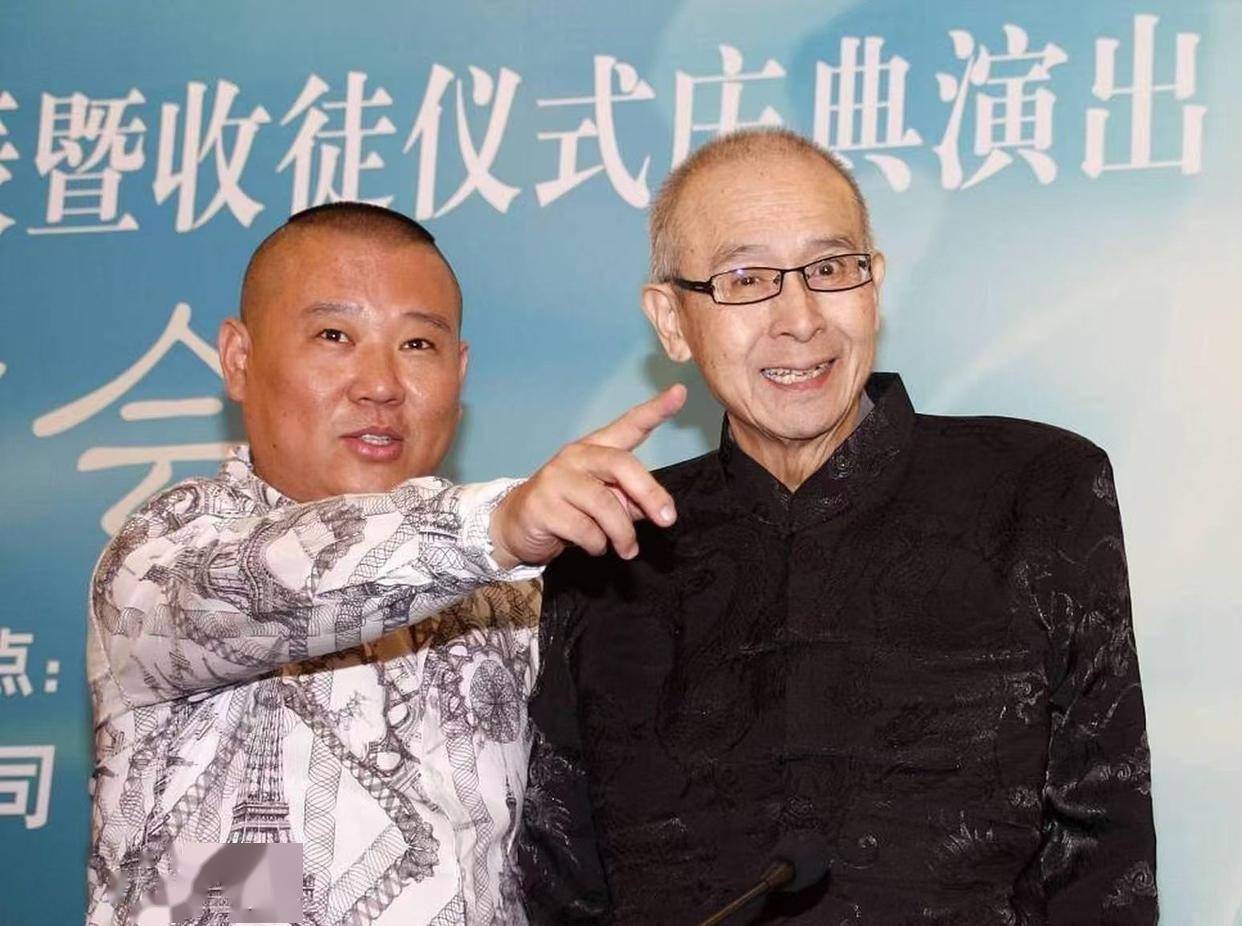 这是宁云祥的母亲,也是张文顺的女儿张德燕,她与郭德纲是师兄妹,因