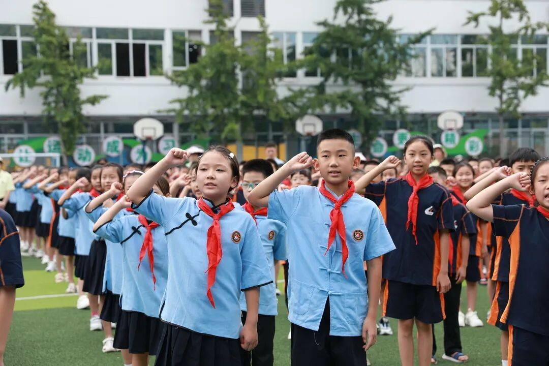 开学啦！带你直击“开学第一天”