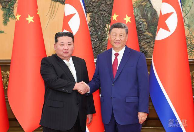 新华图讯丨习近平同朝鲜劳动党总书记、国务委员长金正恩会谈