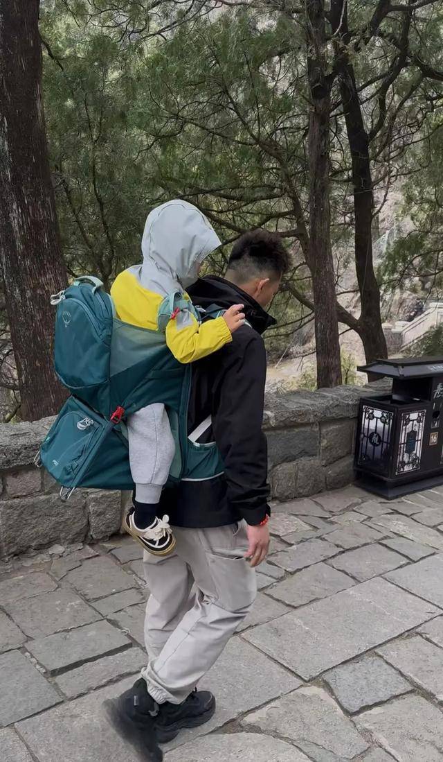 陪爬，擦边了吗
