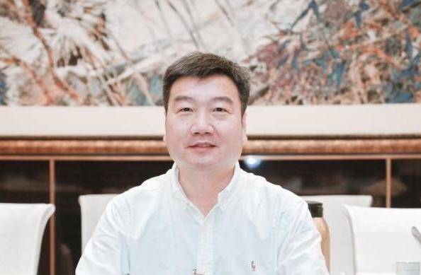 被免去青岛文旅局局长职务6天后 潘峰落马