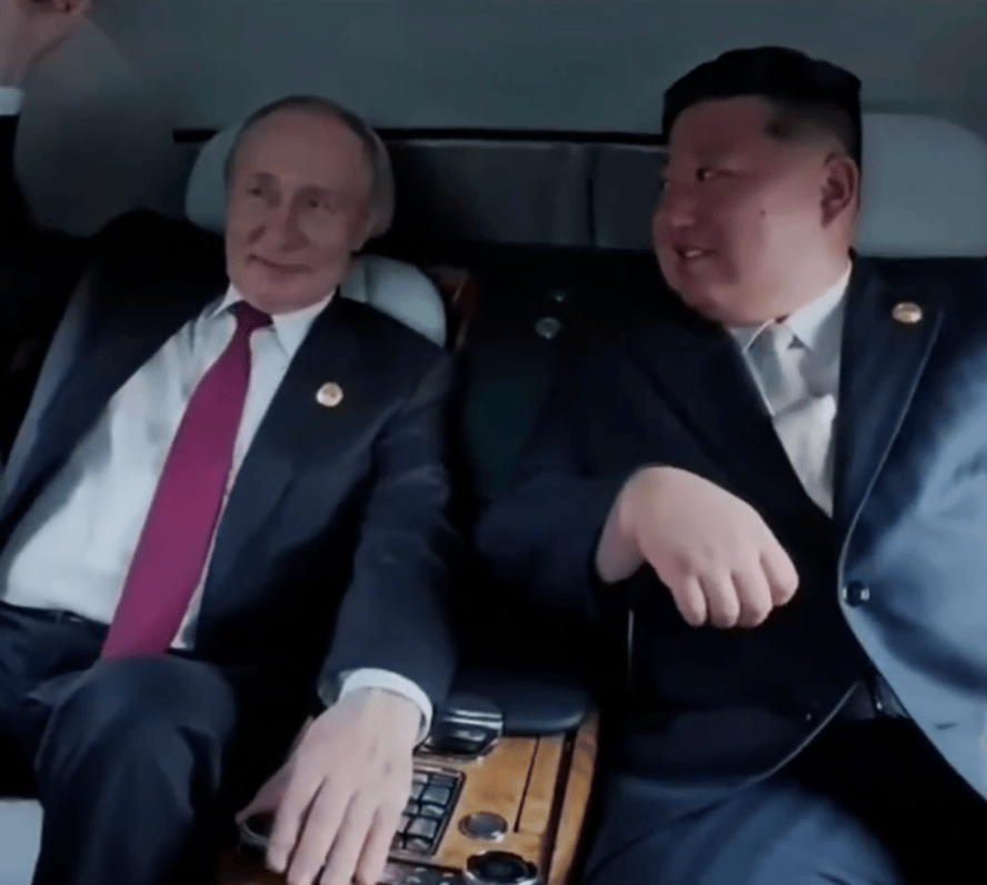 朝鲜电视台播出金正恩出席九三阅兵纪录片，诸多场景首次披露