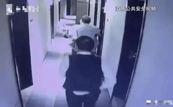 女高管出差遭老板性侵被认定工伤，案件将开庭，当事人：裁定赔偿超百万实际执行2万多