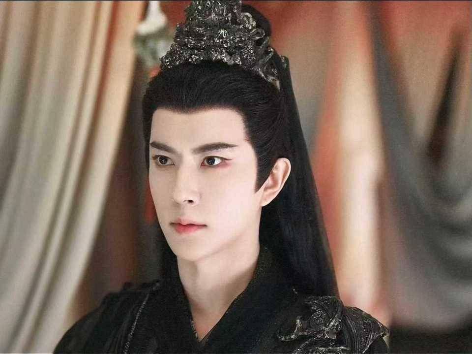 告别不羁"白真":10个角色回顾,堪称古装第一美男