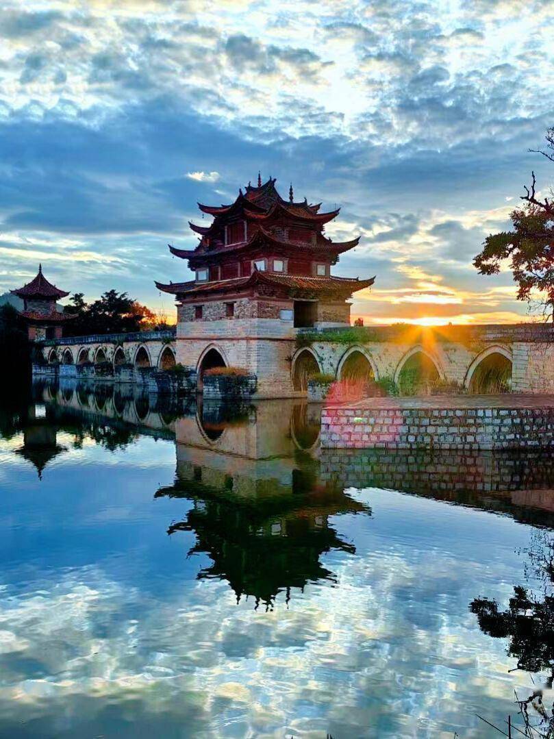 带五岁娃去云南建水住了一个月,我实话实说:跟网上说的不太一样