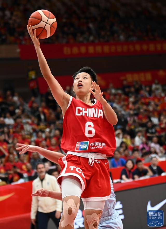 中国女篮热身赛力克尤文图特，冉珂嘉、韩旭表现亮眼