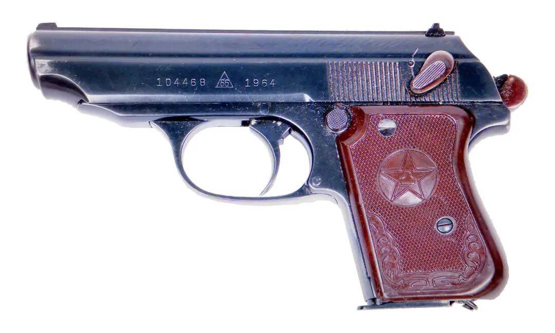 64式手枪定型当年,626厂生产的64式手枪