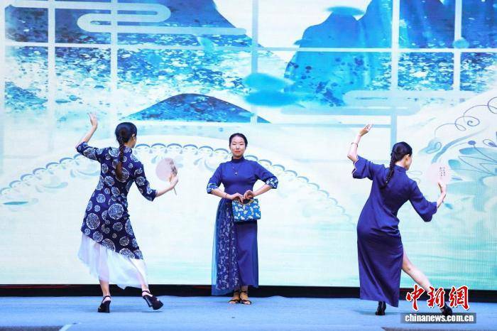 指尖舞华裳·无声传雅韵——上海聋人华服秀艺展绘就残健共融新图