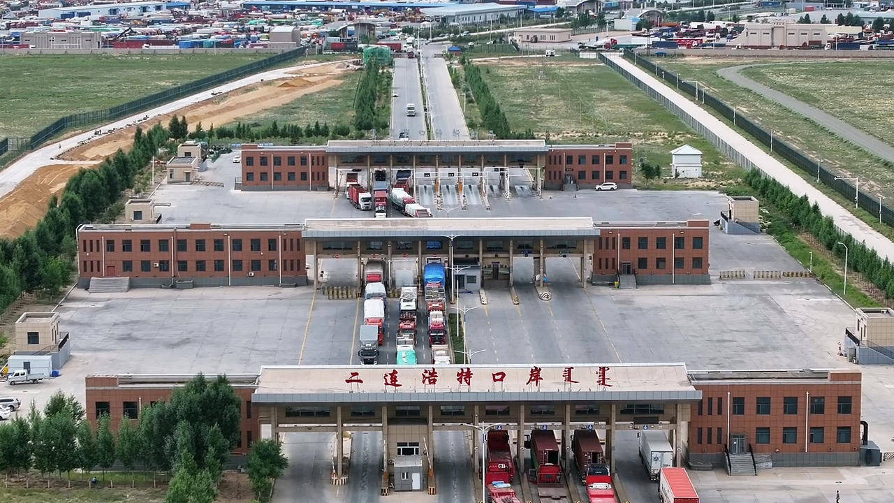 "北疆门户"二连浩特:"万里茶道"枢纽地,中蒙交流"斑斓城"