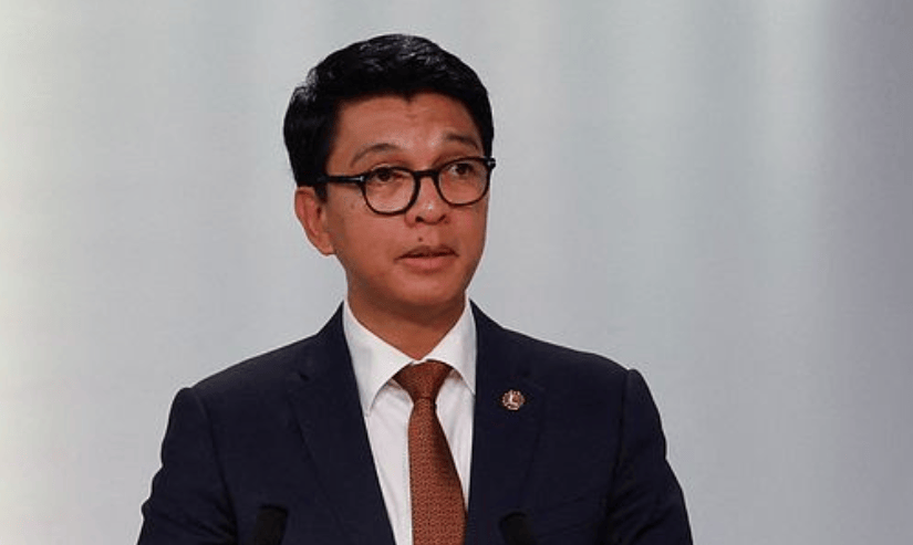 马达加斯加总统宣布解散政府 -华闻时空