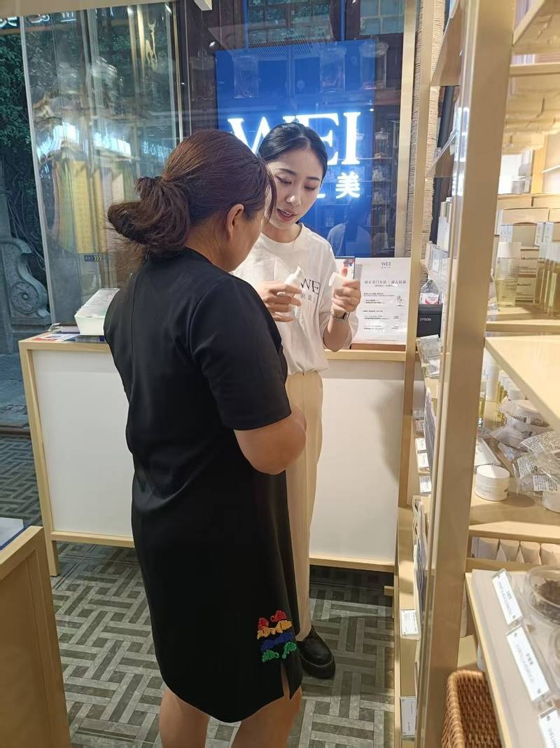“新零售”助力假期消费升温