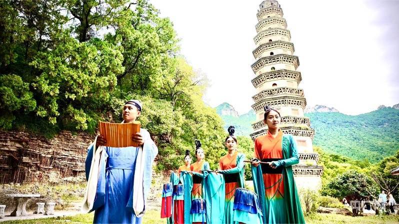 国庆假期首日，山东200家景区接待游客317.6万人次
