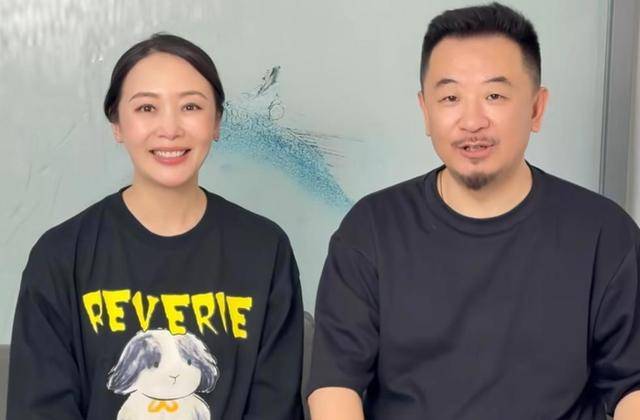 曲栅栅:嫁落魄黄海波,因《狂飙》走红,任劳任怨"养夫"11年