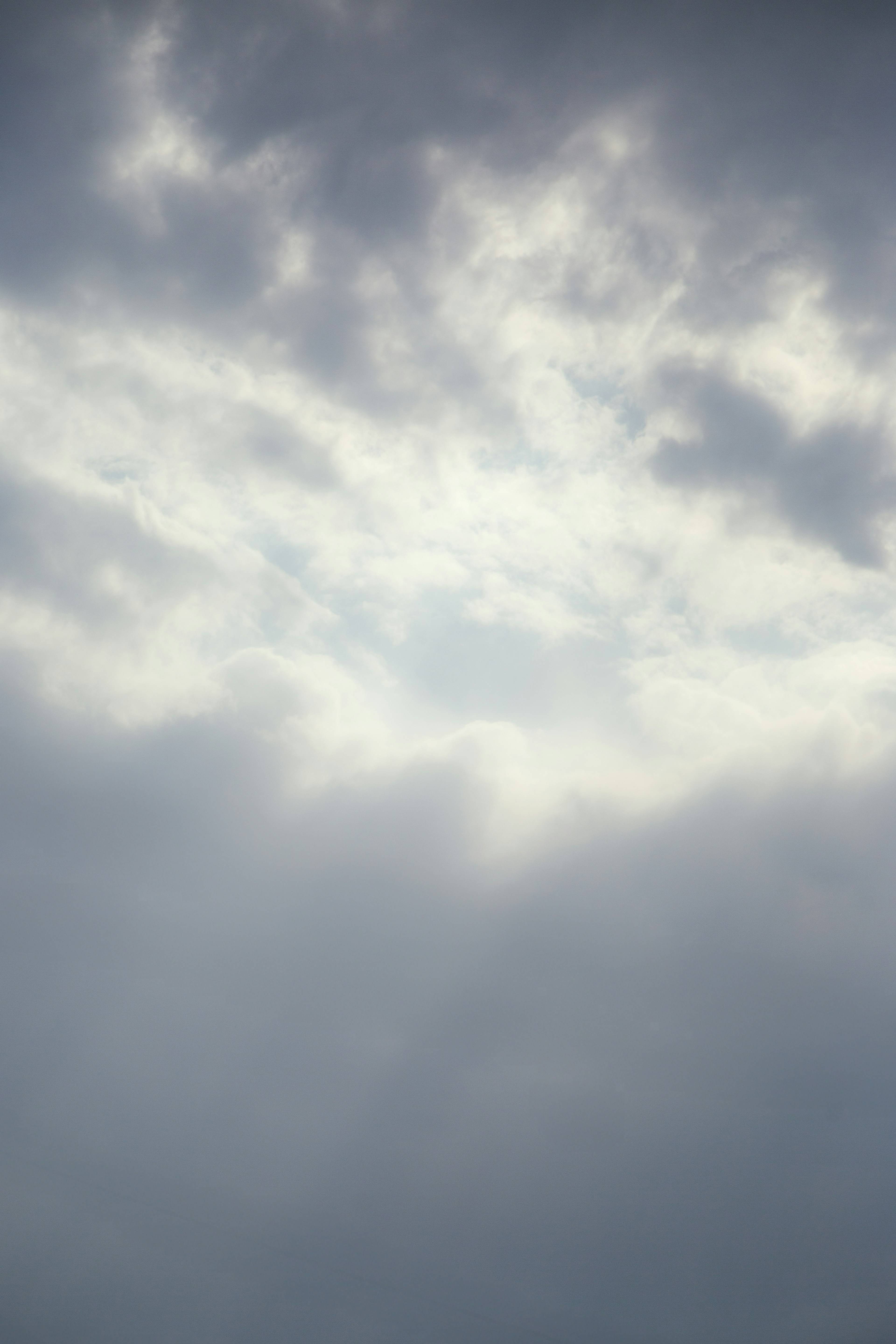 阴天也要涂防晒霜?这几个场景别再犯错了!