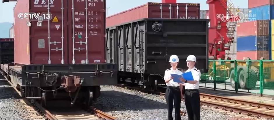 从前三季度外贸数据看“33.61万亿元”背后的“稳”“进”“好”