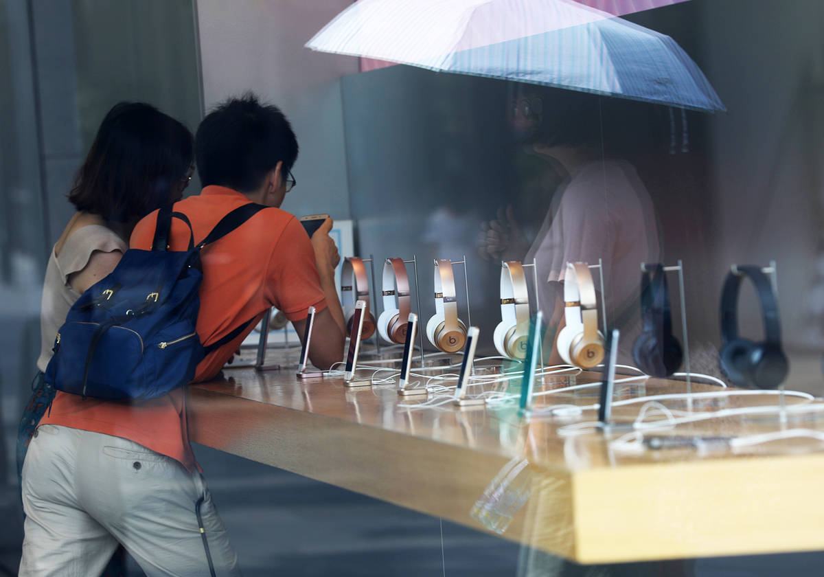 罕见！iPhone 17系列无法激活，多地新机用户称“被背刺了”！苹果客服回应