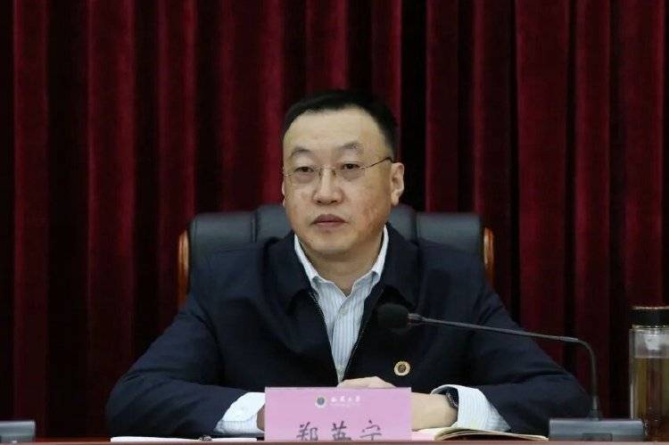 郑英宁，已赴西藏任职