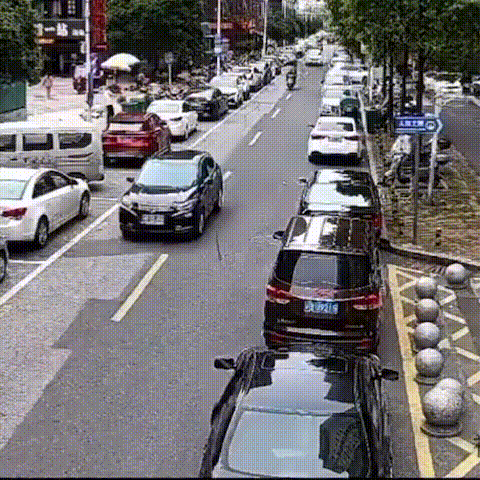 别以为只是乘客的事！“开门杀”司机也要担责
