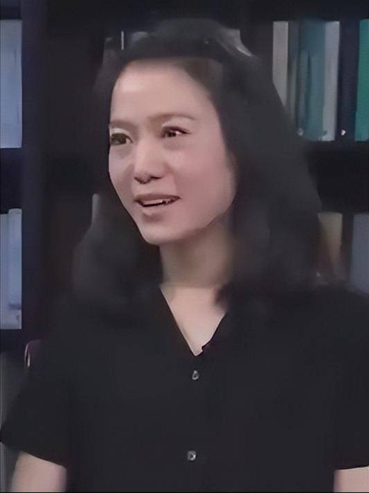 原创             痛心！杨振宁离世才2天，令人恶心的一幕上演，翁帆曾公开辟谣