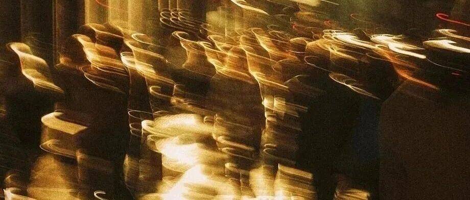 谁说拍人一定要清晰?虚焦的质感拉满!_photo_摄影_by