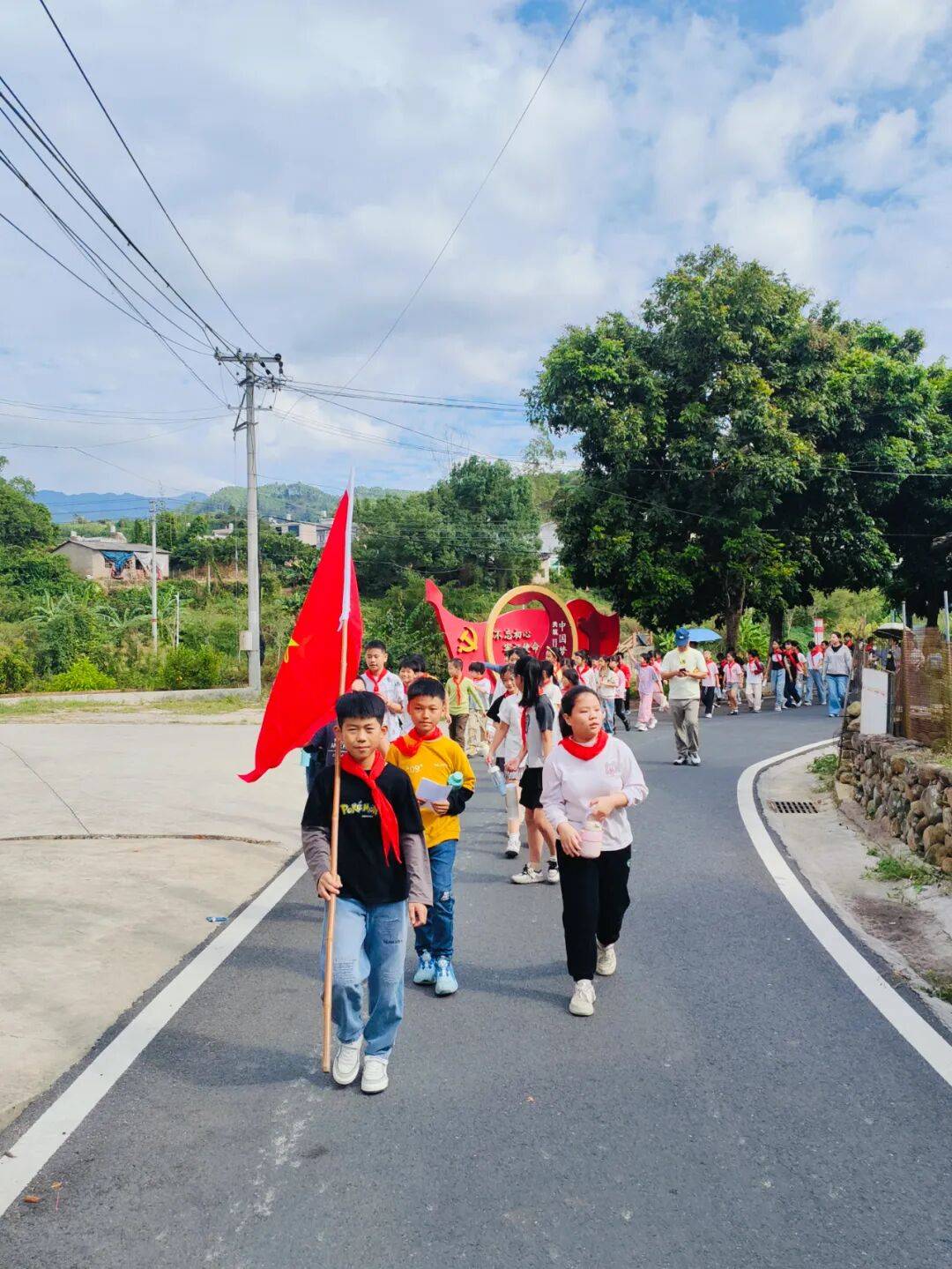 平和县黄田小学开展红色主题学习教育活动
