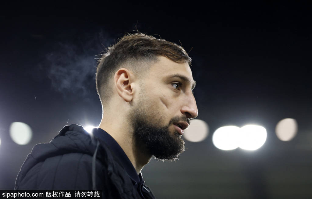 英格兰联赛杯第4轮:斯旺西1-3曼城