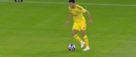 梅开二度+补时第14分钟绝杀!C罗助利雅得胜利联赛7连胜 梅开二度+补时第14分钟绝杀!C罗助利雅得胜利联赛7连胜