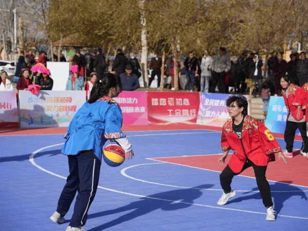 库尔勒市“村BANBA职业联赛中文官网__实时赛程比分+球队资讯”开赛！乡村赛场点燃运动激情