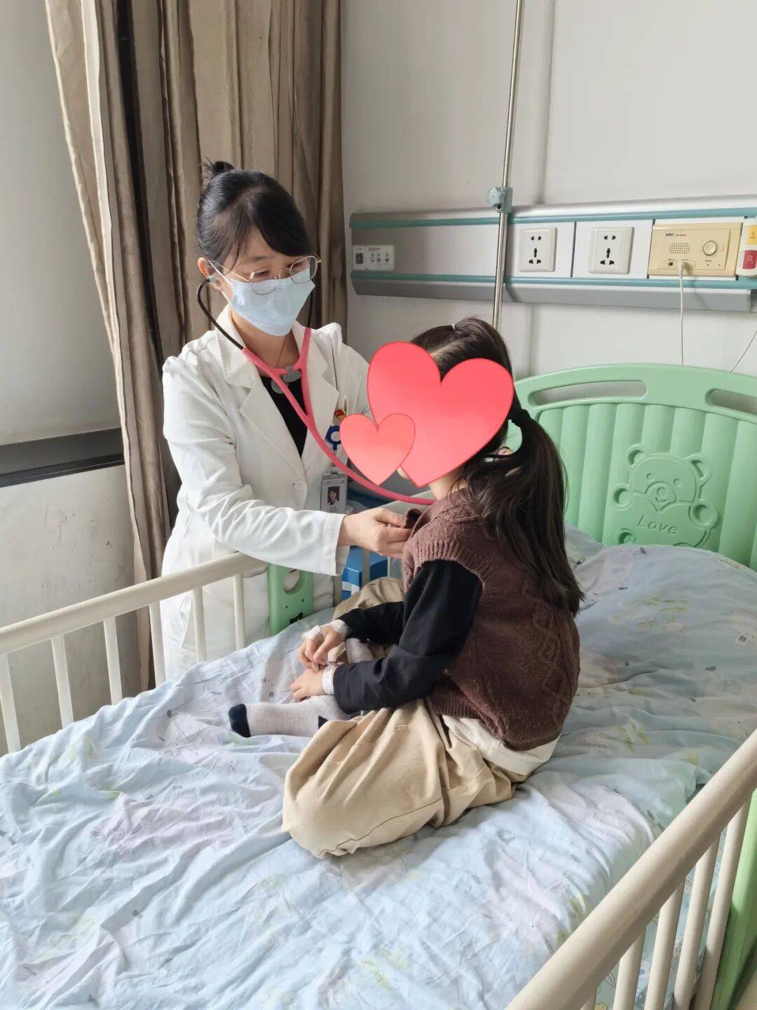 鼻涕轻微咳嗽的症状因看着像普通感冒家人没太在意未做相关的隔离
