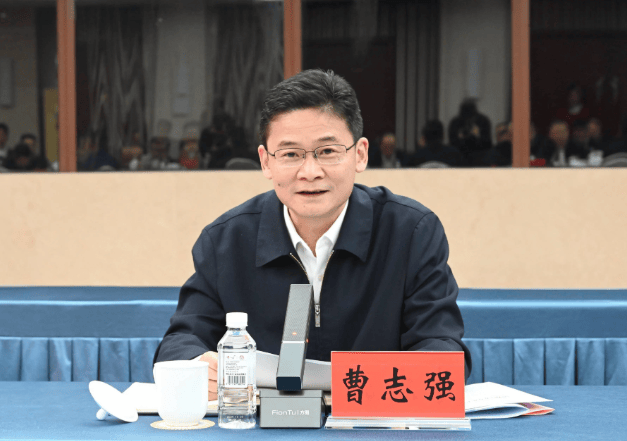 “75后”副部出任自治区副主席!多个省级政府领导班子调整 “75后”副部出任自治区副主席!多个省级政府领导班子调整