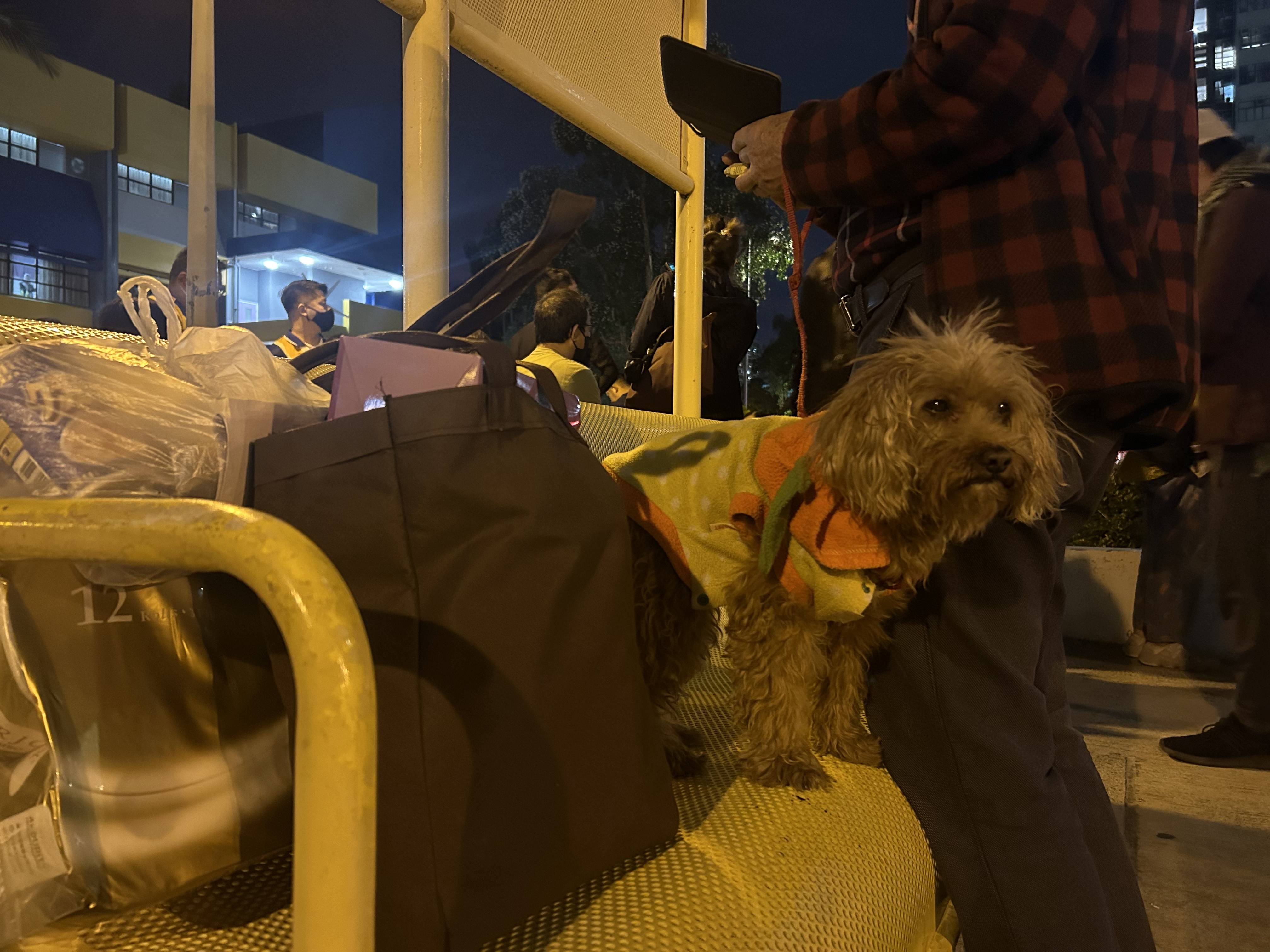 “从年轻住到退休”,住在香港宏福苑里的老人们