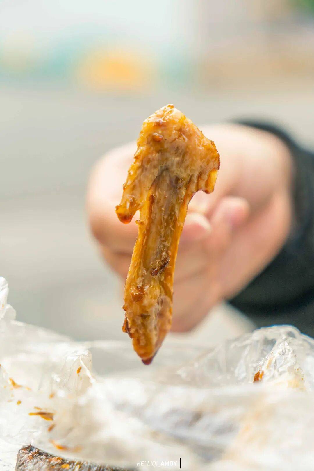 单是从店门口经过就能嗅见那阵迷人的豆香这满满一大片的豆制品展示