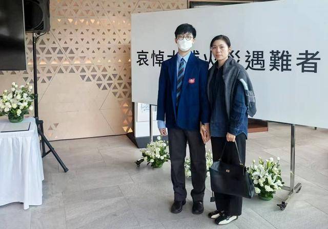 图片[7]-为逝者志哀，为生者加油——香港全城悼念火灾遇难者 -华闻时空