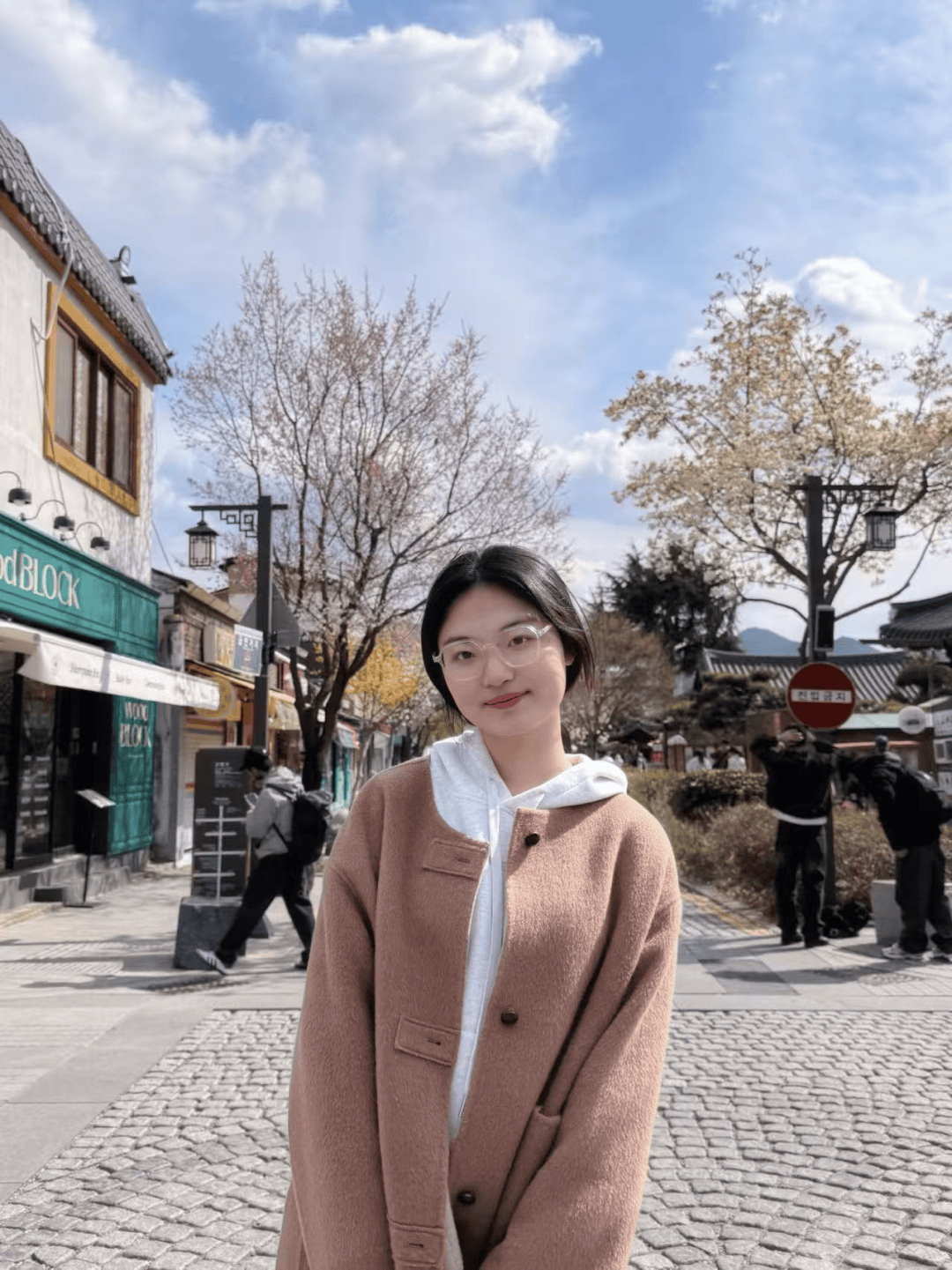 【学生会换届特辑】翻译学院第十三届团委、学生会成员介绍(一):主席团_建设_施傅宇_刘佳宁