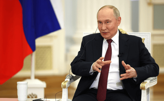 普京：中国与印度都是俄罗斯最亲密的朋友，俄无权干涉中印关系