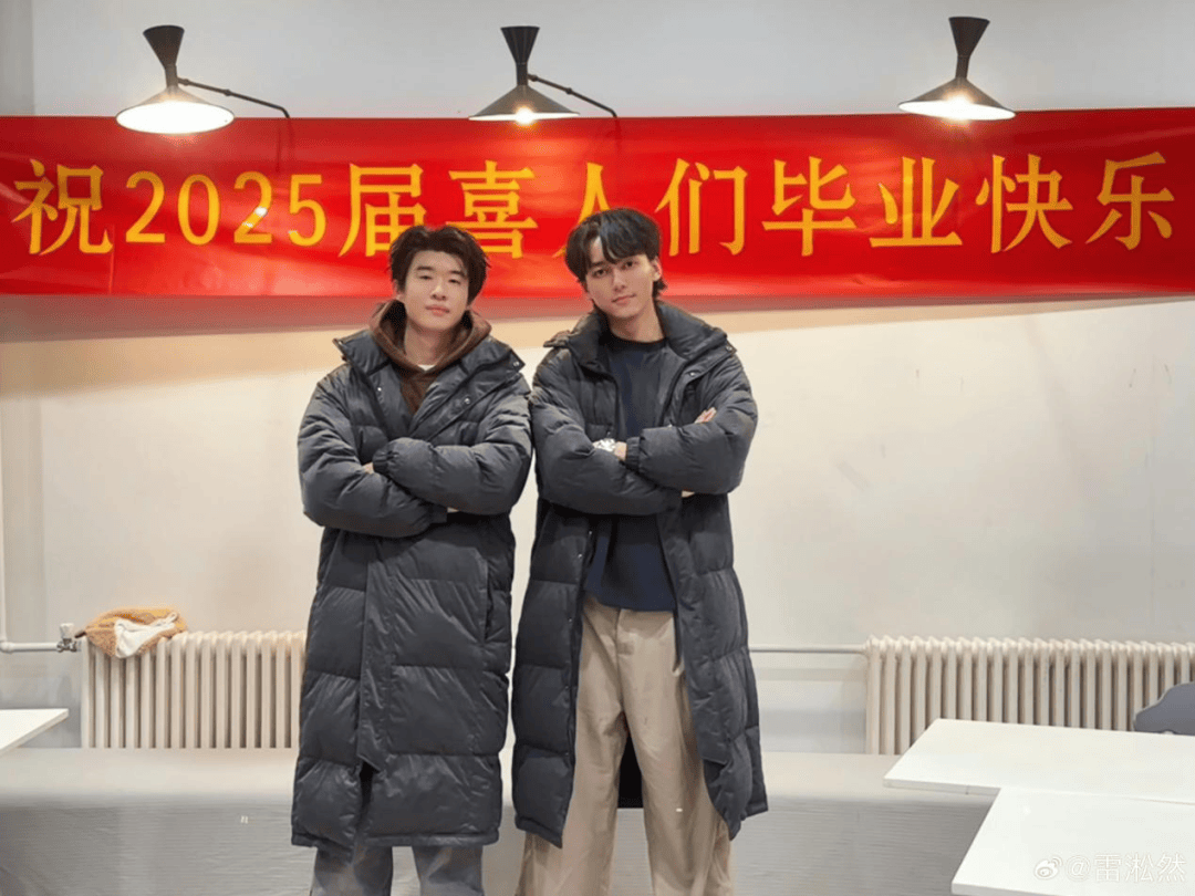 小力士:我们都被喜剧改变了_张呈_雷淞然_展演