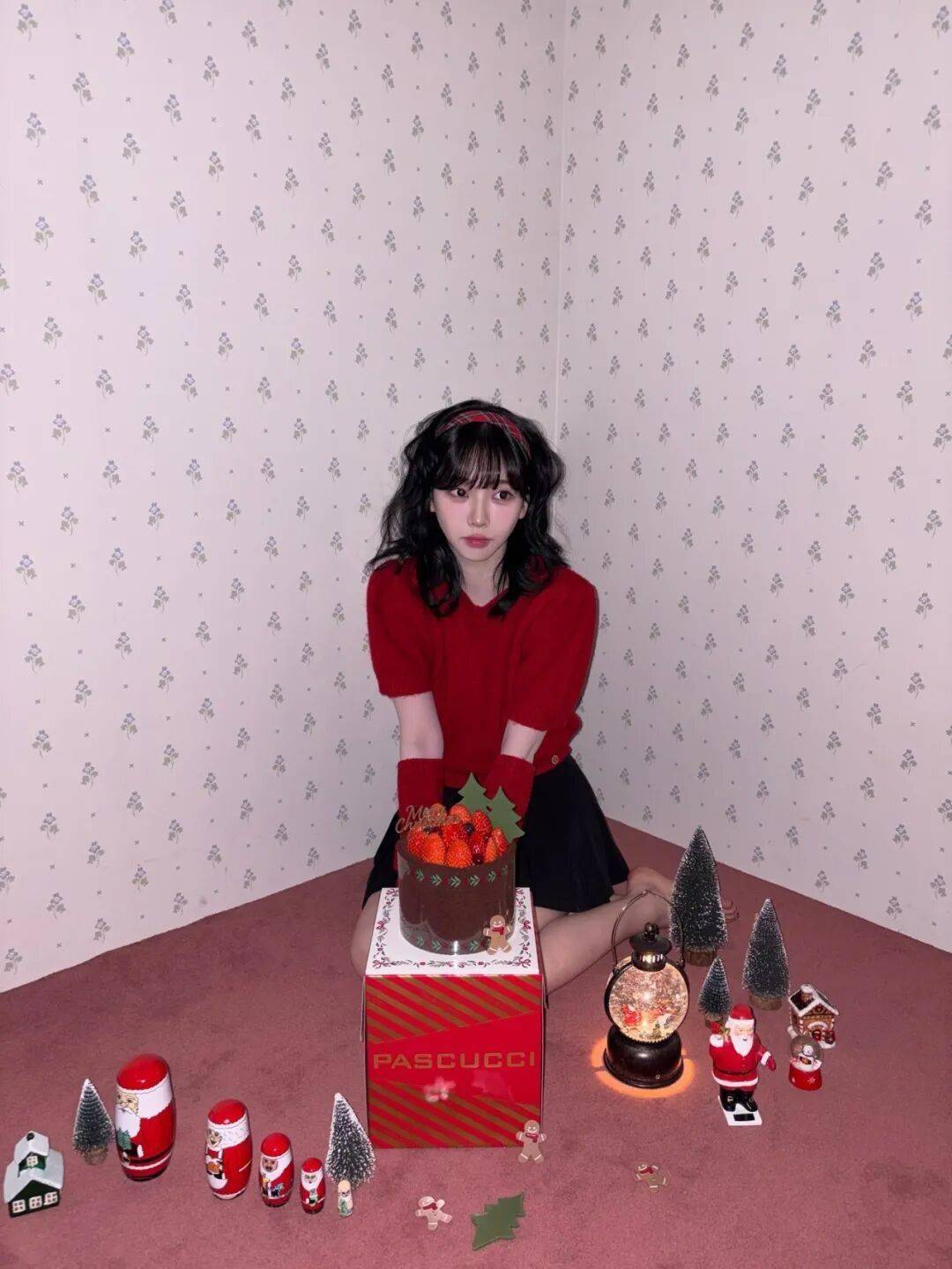 知名女团爱豆“圣诞祝福”造型引关注!插图 知名女团爱豆“圣诞祝福”造型引关注!插图