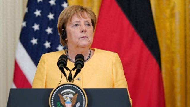 默克尔痛批美新版《国家安全战略》，并预言德美间必有一场“重大交锋”