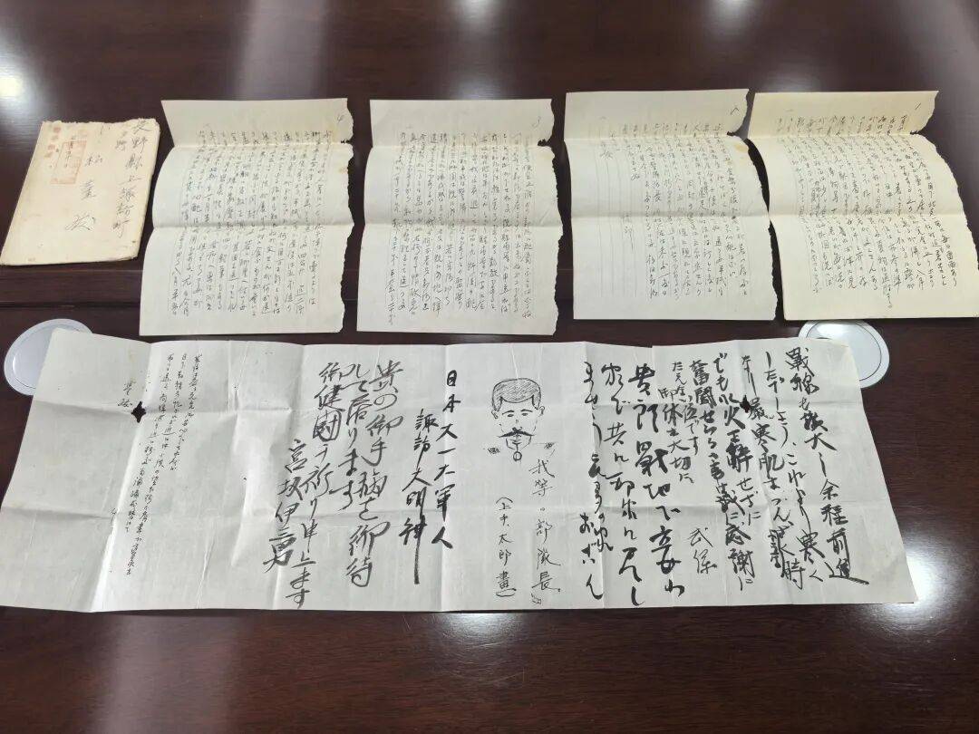 江苏一初中生无偿捐献购得的侵华日军“家书”