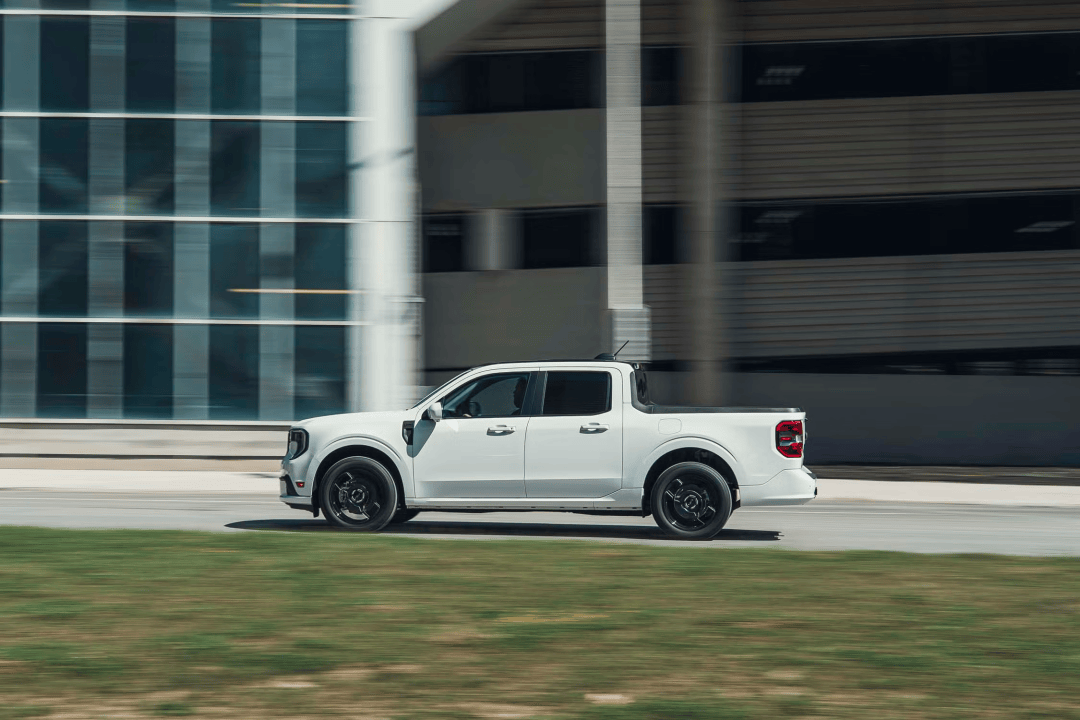 日本“老头乐”反攻美国,V8大皮卡要塌房了?