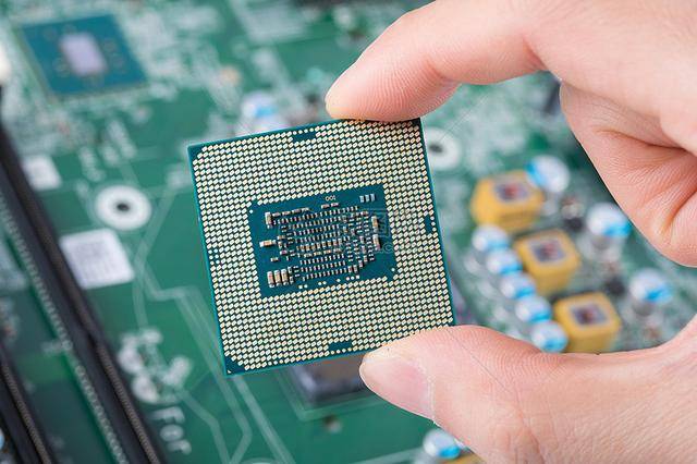 原创             突发！美日韩澳新已签署协议建立芯片全产业链联盟，中国如何应对