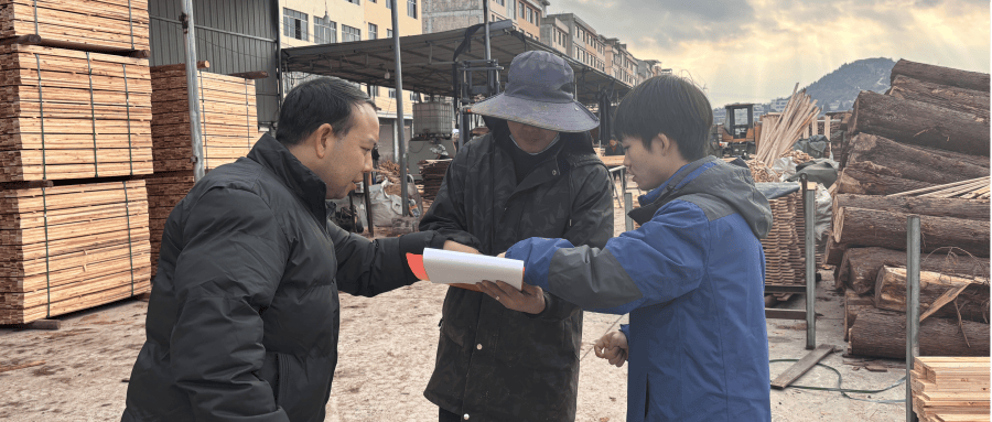 安顺经济技术开发区农林牧水局深入宋旗镇涉林企业开展安全生产专项检查与政策宣传工作