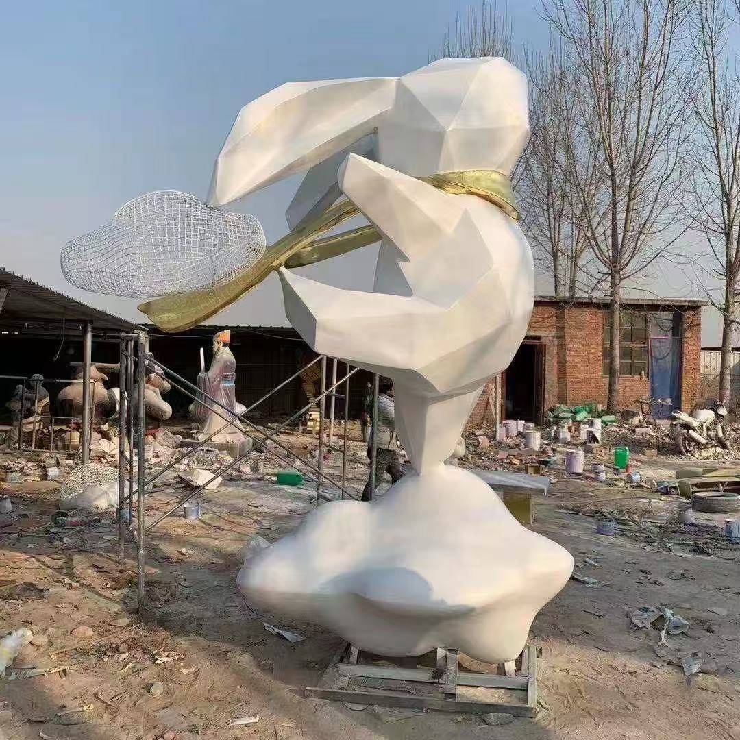 北京玻璃钢室内摆件雕塑加工厂的行业领先优势