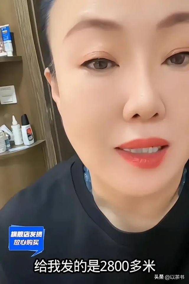 61岁王小宝现状：住300平豪宅领4815退休金，和闫学晶追求不一样