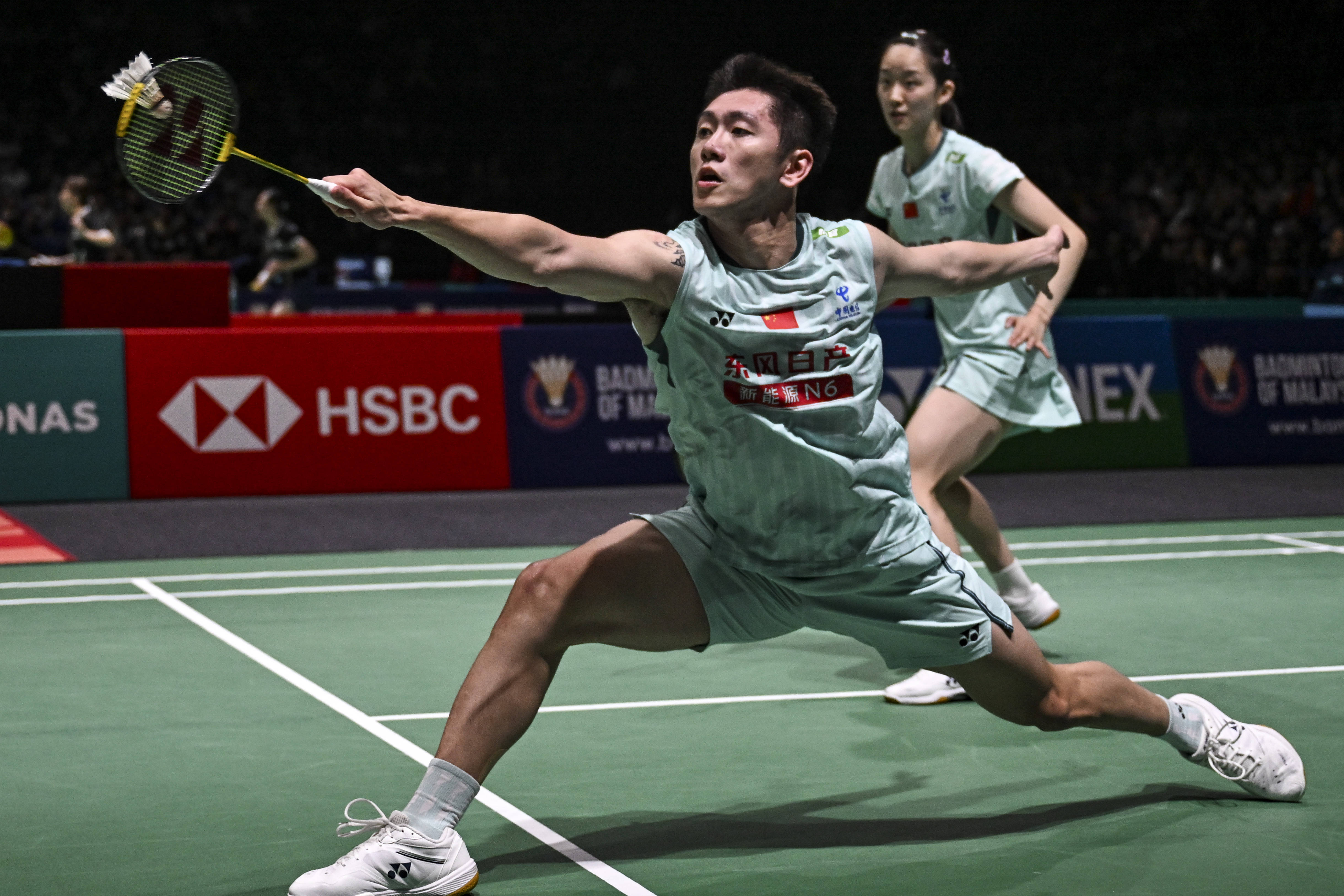 —马来西亚公开赛:冯彦哲/黄东萍晋级八强