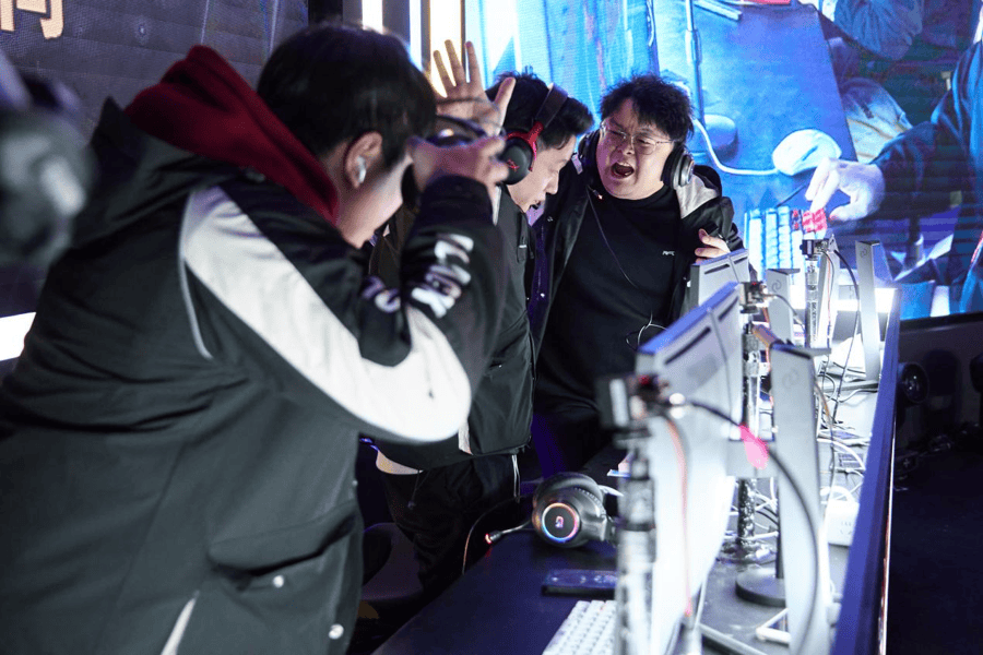 NBA职业联赛中文官网__实时赛程比分+球队资讯这场电竞赛事吸引百万线上观众！“游戏沪十条”助力擦亮上海文化品牌