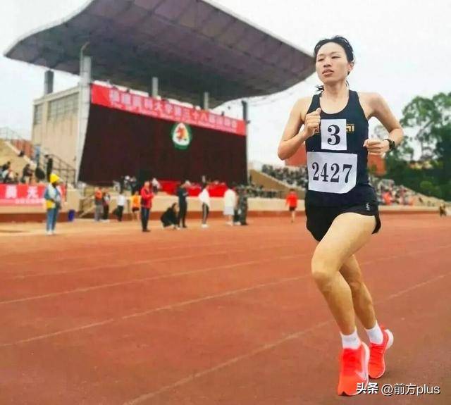 “最快女护士”张水华回应辞职：与同事不辞而别