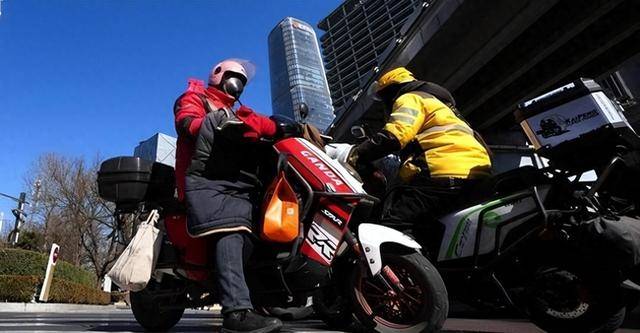 原创             中国第一大民营企业诞生！反超华为和阿里，67万员工创下万亿收入