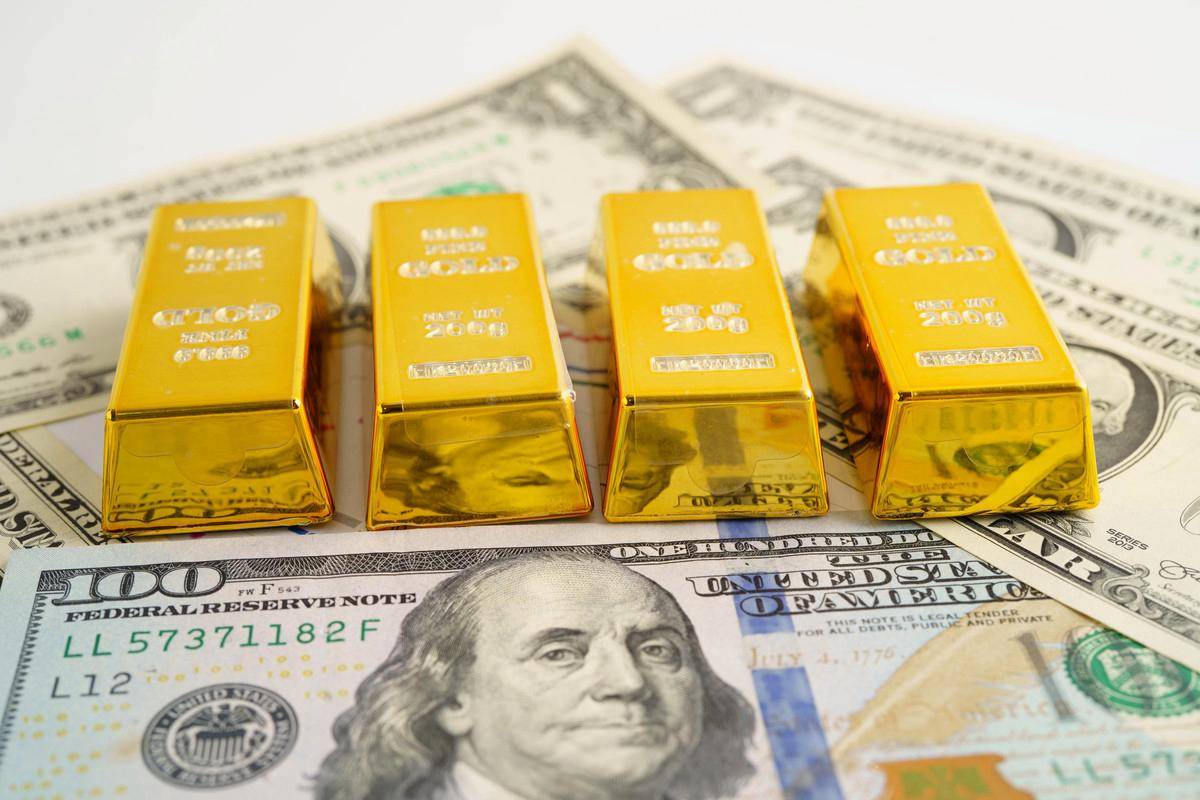 黄金白银狂飙，全球货币体系裂痕加剧_搜狐网