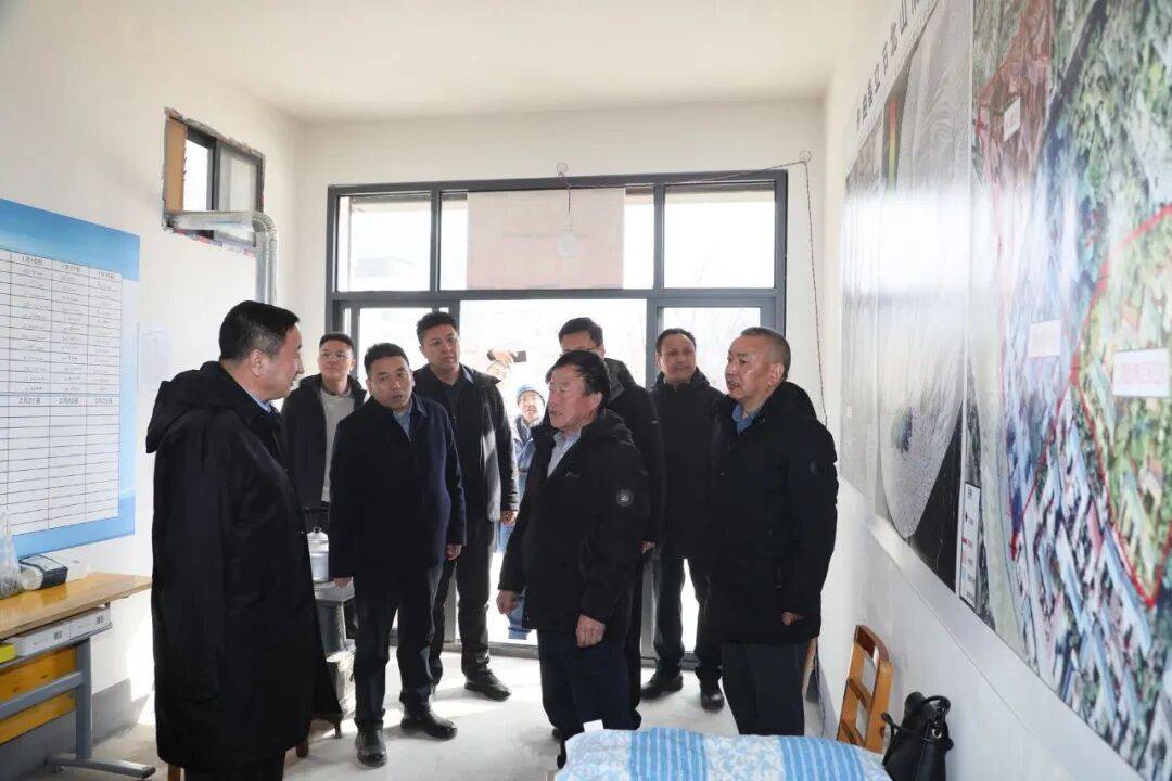 杨武在调研指导舟曲县立节北山滑坡避险处置工作时强调 坚持人民